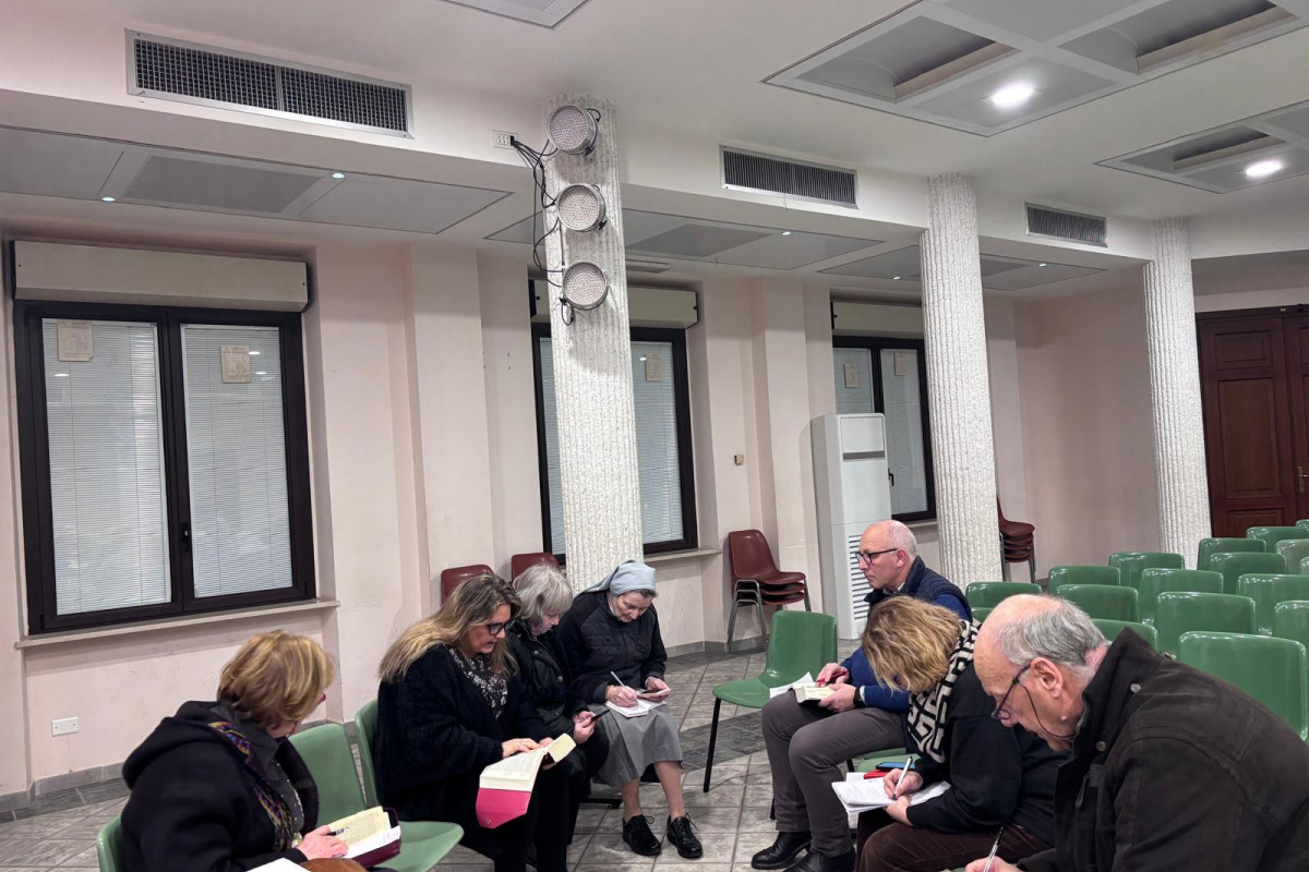 Silenzio, ascolto e conversazione nello Spirito: un incontro che unisce carisma e gratitudine