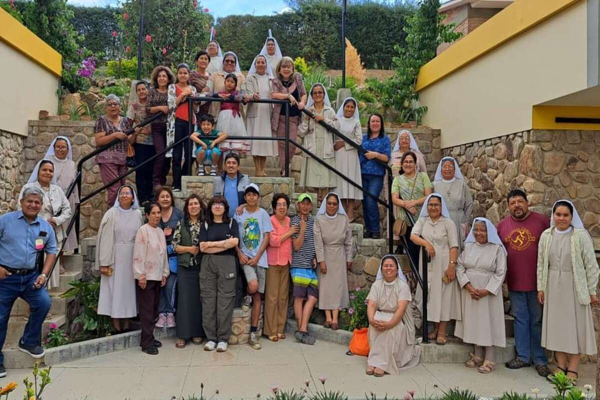 Encuentro Nacional de la Familia carism&aacute;tica.
